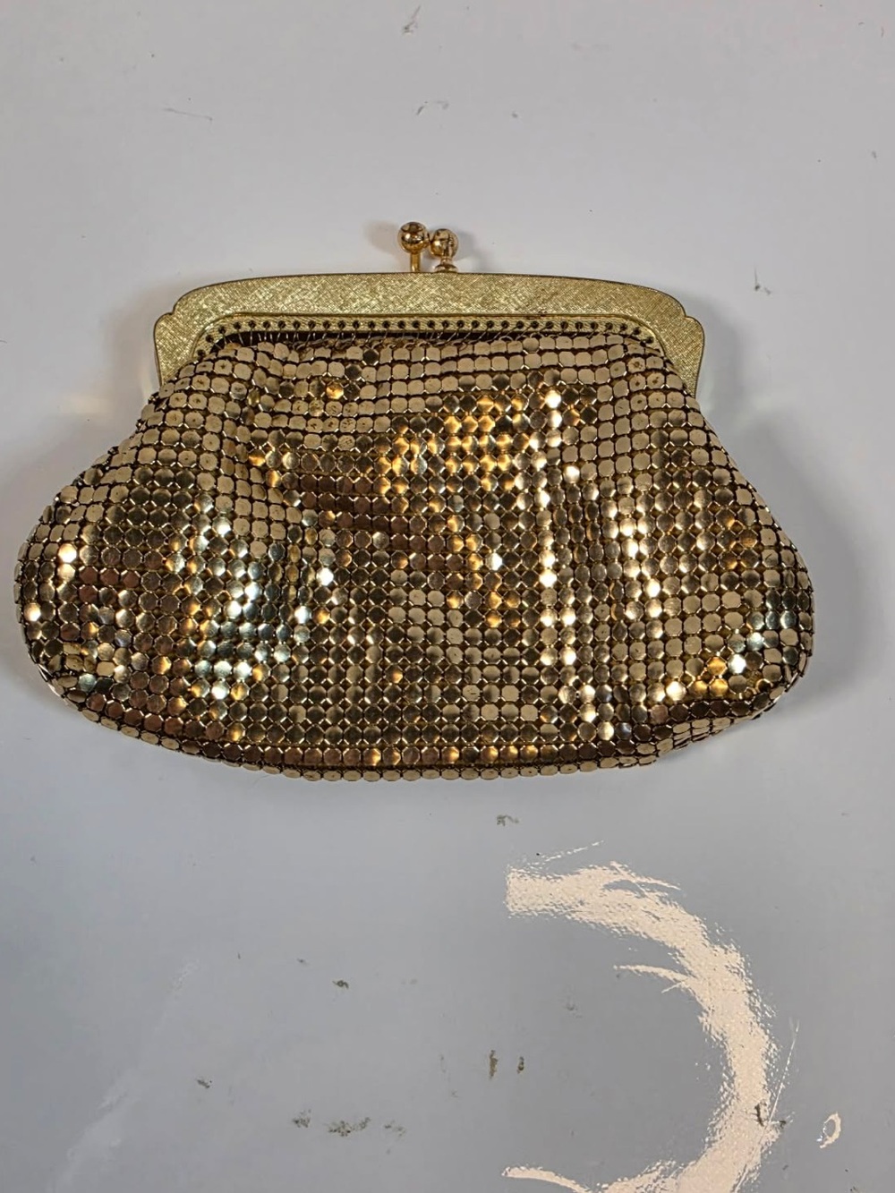 Vintage Oroton Gold Mesh Coin Purse c1970s - Kiss Lock - Black Oroton tag
